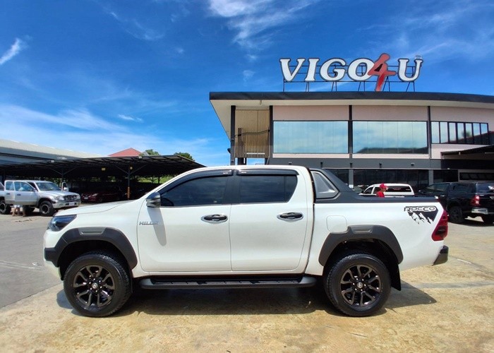 Used 3
                    TOYOTA
                     for Sale Image