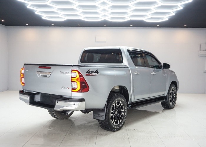 Used 6
                    TOYOTA
                     for Sale Image
