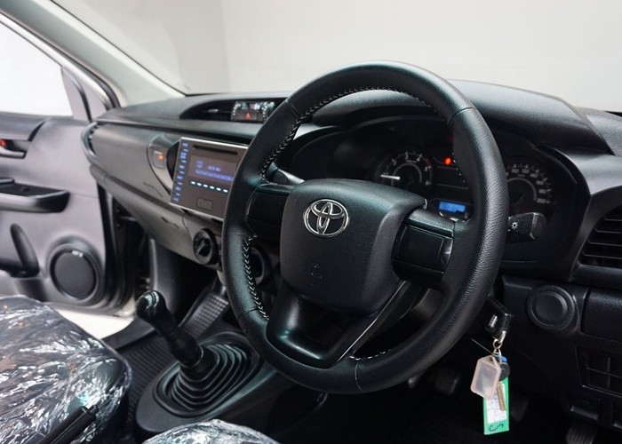 Used 9
                    TOYOTA
                     for Sale Image