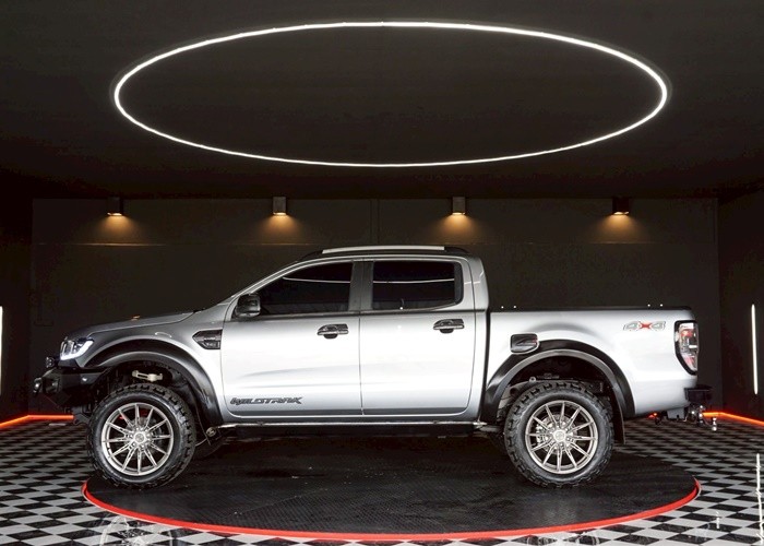 Used 8
                    FORD
                     for Sale Image
