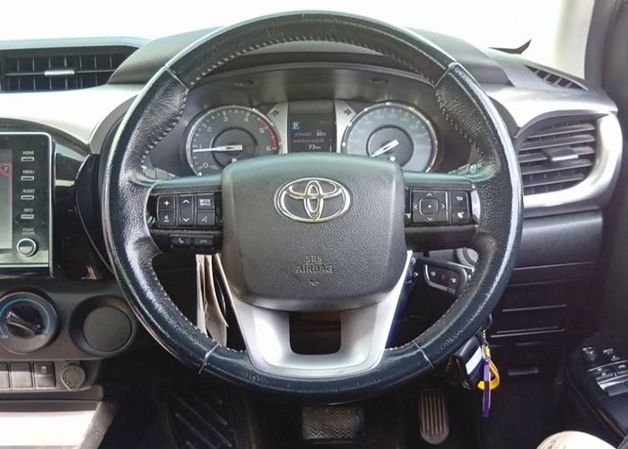 Used 12
                    TOYOTA
                     for Sale Image