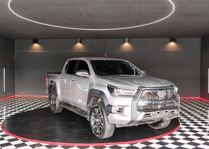 Used 9
                    TOYOTA
                     for Sale Image