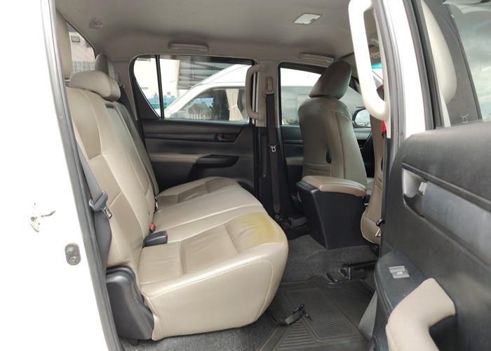 Used 5
                    TOYOTA
                     for Sale Image