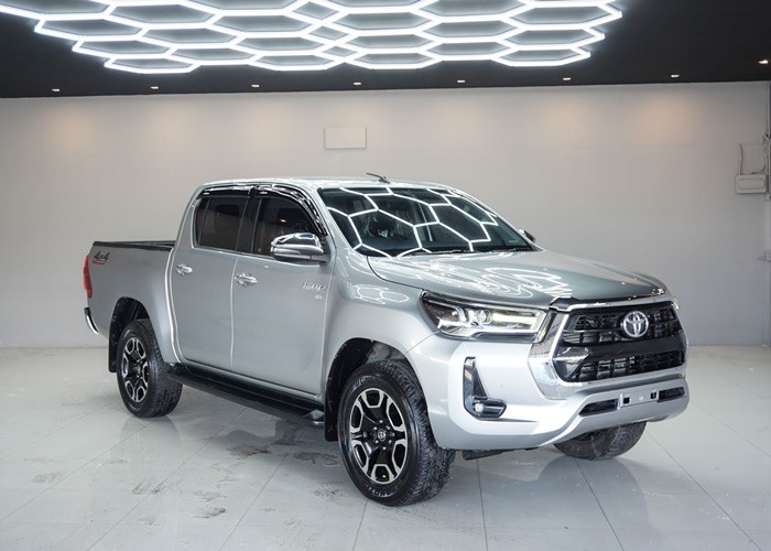 Used 8
                    TOYOTA
                     for Sale Image