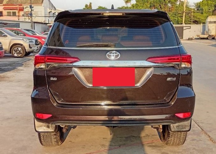 Used 12
                    TOYOTA
                     for Sale Image