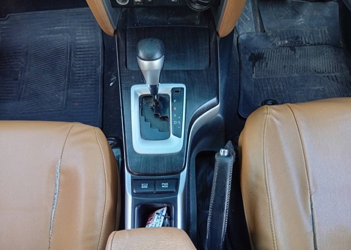 Used 12
                    TOYOTA
                     for Sale Image