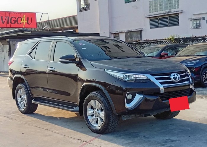 Used 12
                    TOYOTA
                     for Sale Image