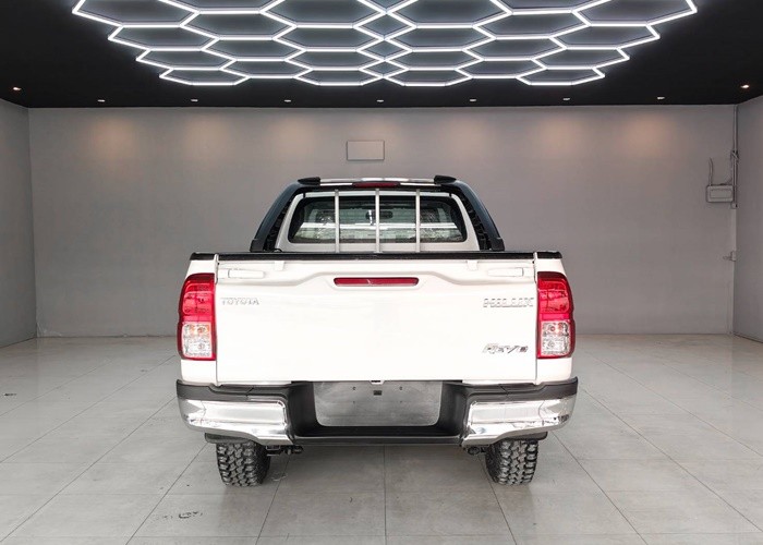 Used 11
                    TOYOTA
                     for Sale Image