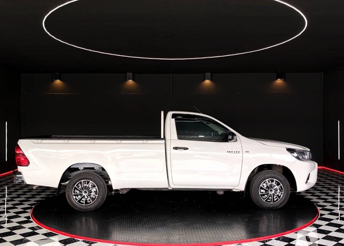 Used 5
                    TOYOTA
                     for Sale Image