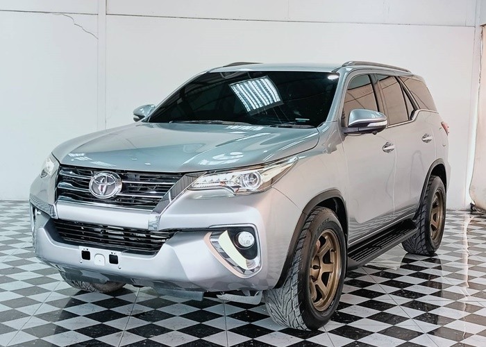 Used 11
                    TOYOTA
                     for Sale Image