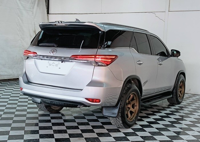 Used 11
                    TOYOTA
                     for Sale Image