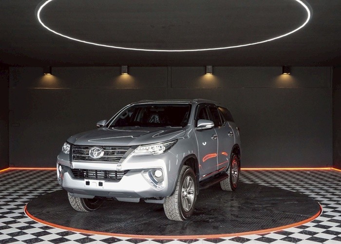 Used 10
                    TOYOTA
                     for Sale Image