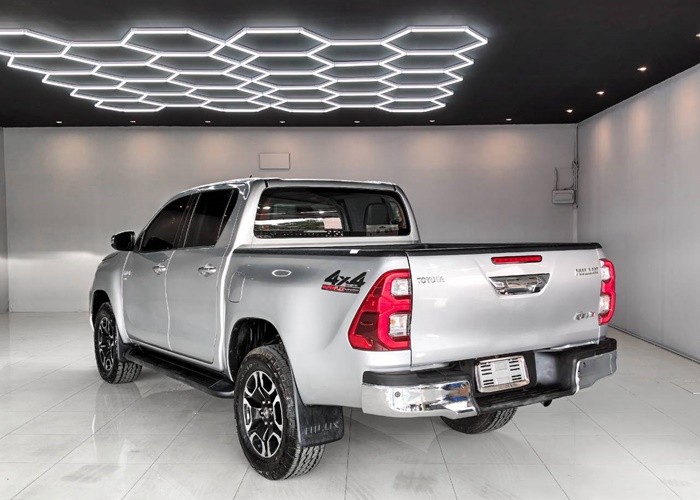 Used 6
                    TOYOTA
                     for Sale Image