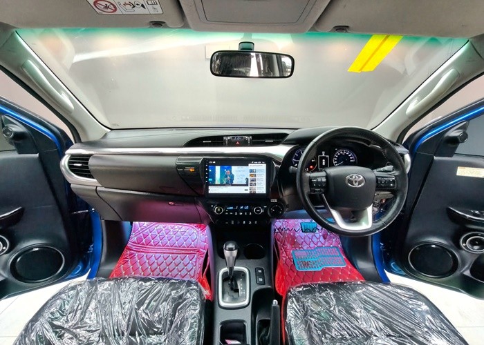 Used 11
                    TOYOTA
                     for Sale Image