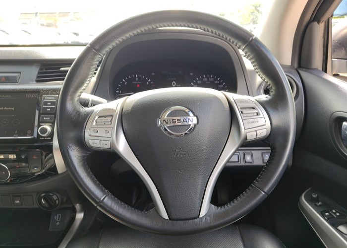 Used 6
                    NISSAN
                     for Sale Image