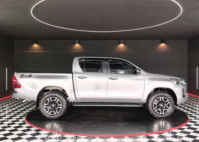 Used 6
                    TOYOTA
                     for Sale Image