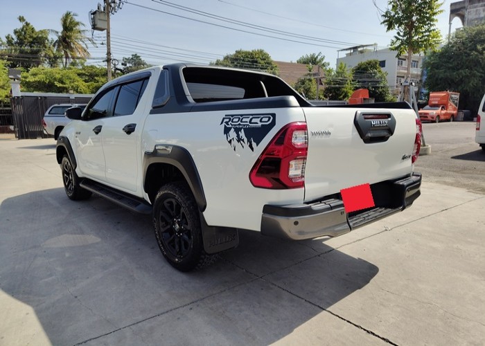 Used 8
                    TOYOTA
                     for Sale Image