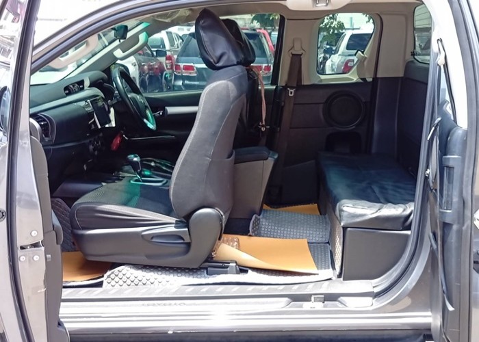 Used 10
                    TOYOTA
                     for Sale Image