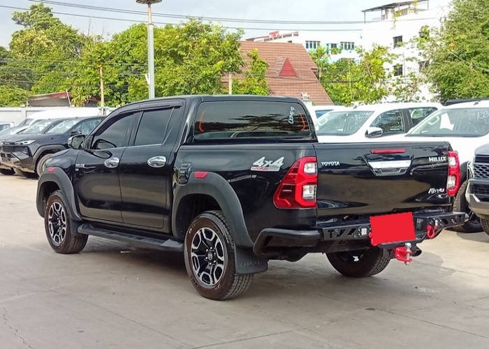 Used 5
                    TOYOTA
                     for Sale Image