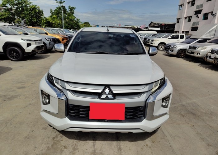 Used 3
                    MITSUBISHI
                     for Sale Image