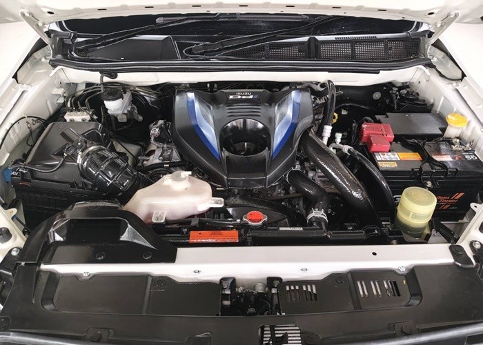 Used 1
                    ISUZU
                     for Sale Image