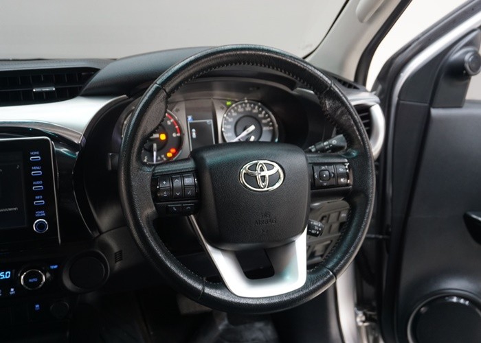 Used 9
                    TOYOTA
                     for Sale Image