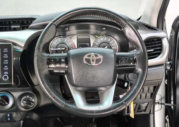 Used 6
                    TOYOTA
                     for Sale Image