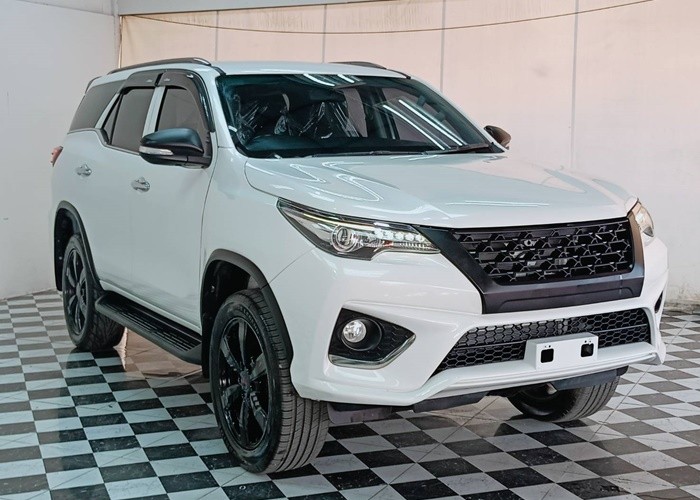 Used 11
                    TOYOTA
                     for Sale Image