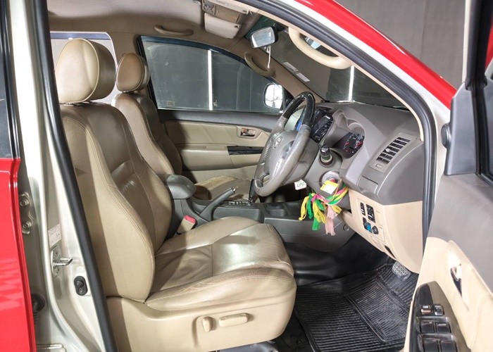Used 4
                    TOYOTA
                     for Sale Image
