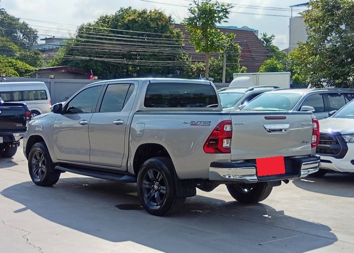 Used 7
                    TOYOTA
                     for Sale Image