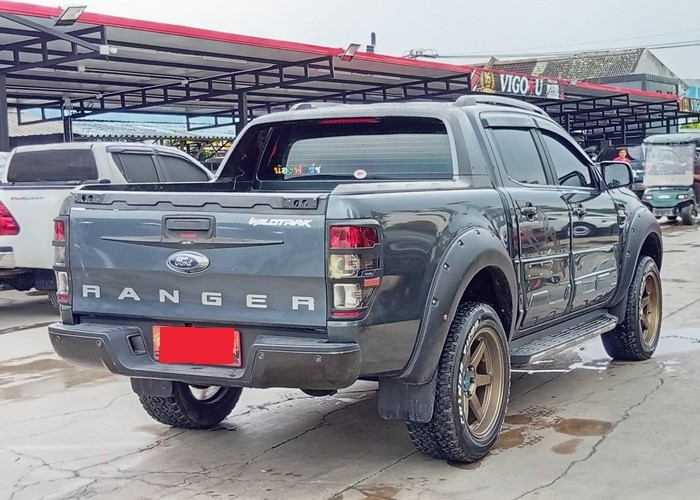 Used 8
                    FORD
                     for Sale Image