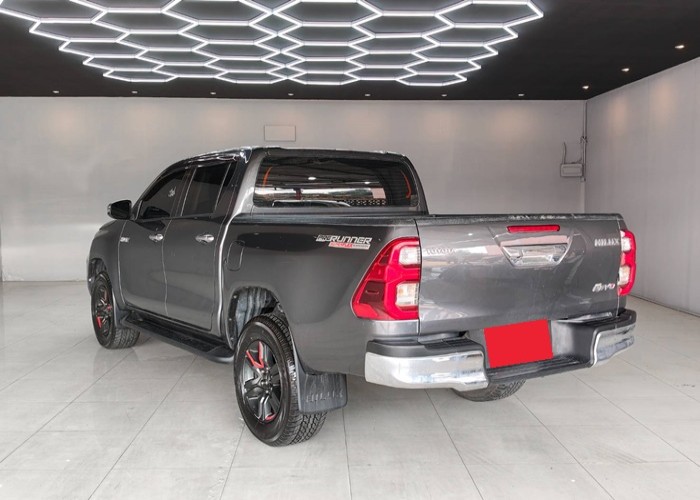 Used 10
                    TOYOTA
                     for Sale Image