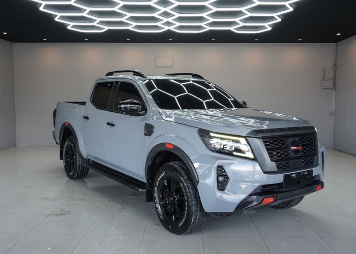 Used 8
                    NISSAN
                     for Sale Image
