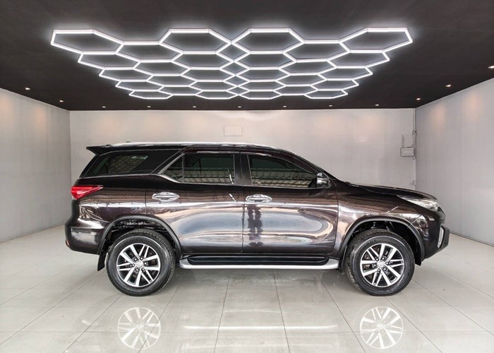Used 9
                    TOYOTA
                     for Sale Image