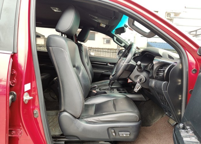 Used 8
                    TOYOTA
                     for Sale Image