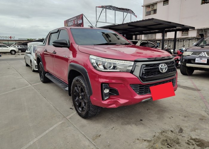 Used 8
                    TOYOTA
                     for Sale Image