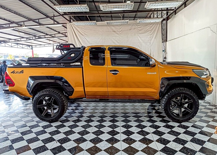Used 3
                    TOYOTA
                     for Sale Image