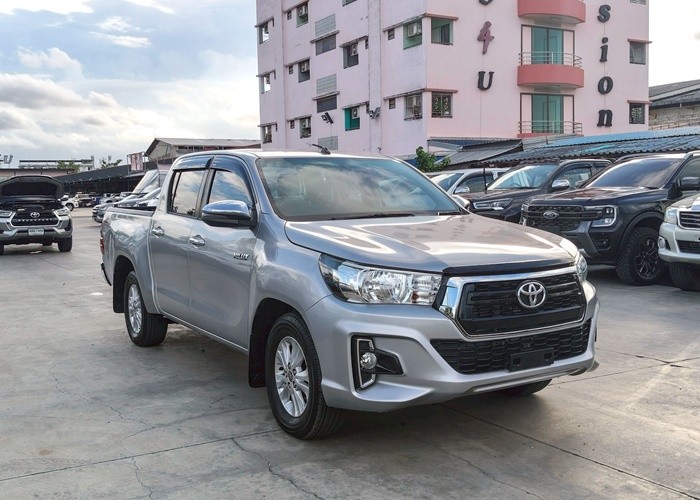 Used 7
                    TOYOTA
                     for Sale Image