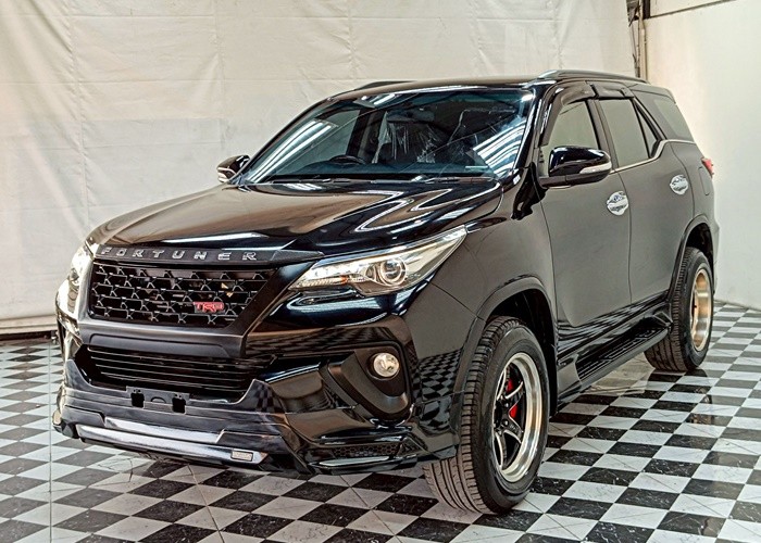 Used 5
                    TOYOTA
                     for Sale Image