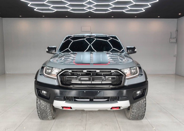 Used 8
                    FORD
                     for Sale Image