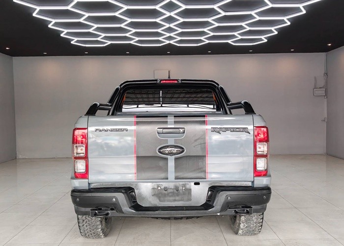 Used 8
                    FORD
                     for Sale Image