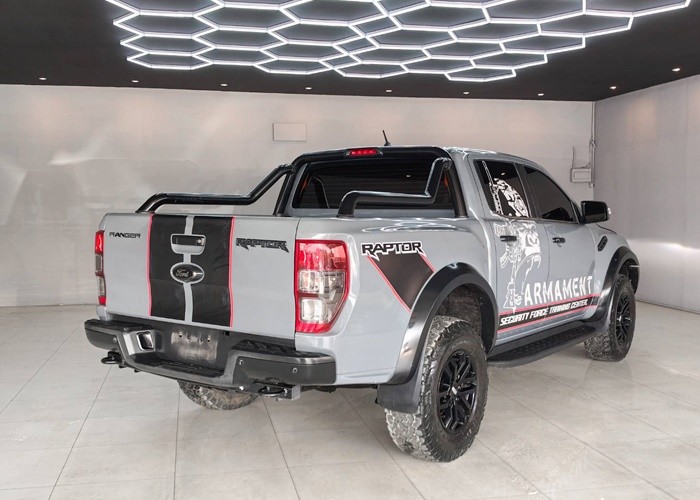 Used 8
                    FORD
                     for Sale Image