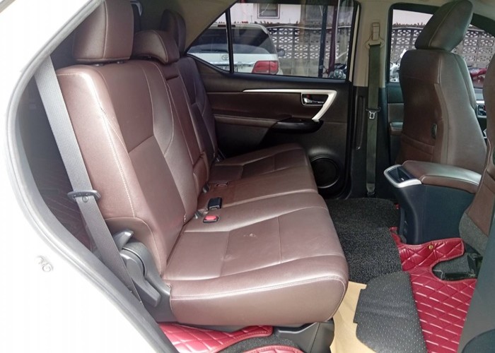 Used 6
                    TOYOTA
                     for Sale Image