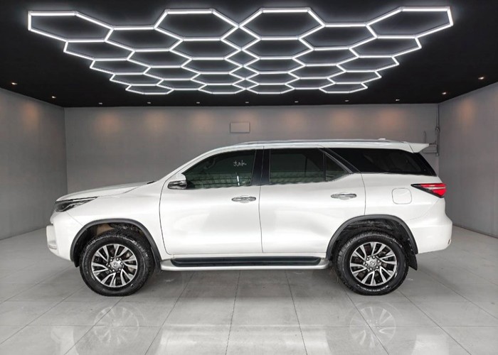 Used 11
                    TOYOTA
                     for Sale Image