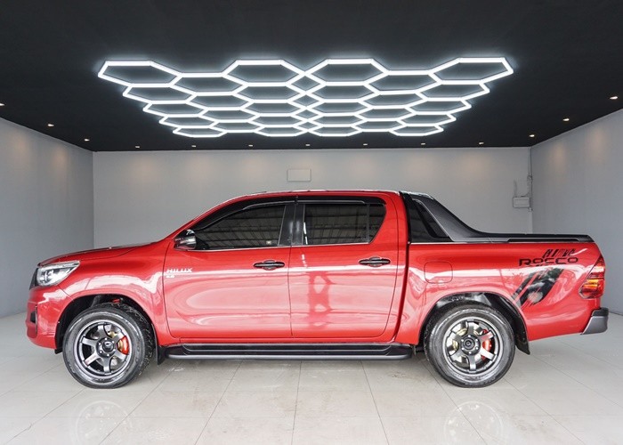 Used 7
                    TOYOTA
                     for Sale Image