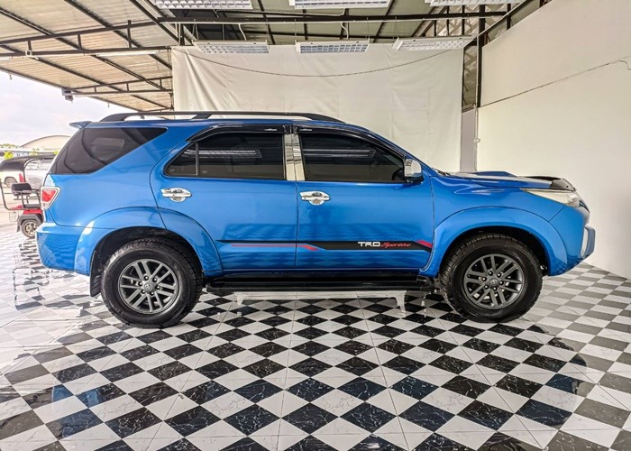 Used 5
                    TOYOTA
                     for Sale Image