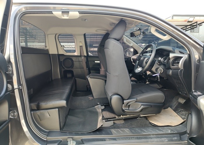 Used 7
                    TOYOTA
                     for Sale Image