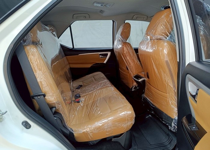 Used 8
                    TOYOTA
                     for Sale Image