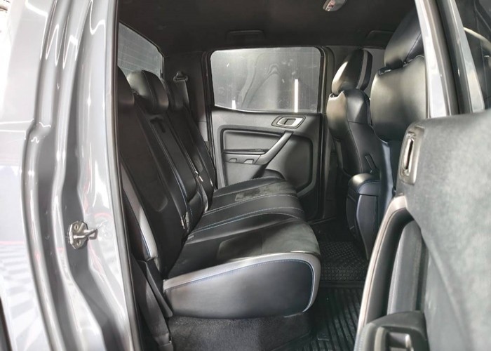 Used 6
                    FORD
                     for Sale Image