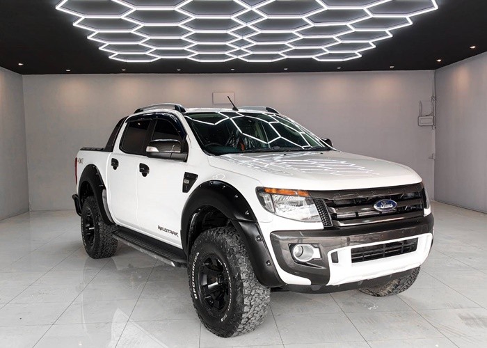Used 6
                    FORD
                     for Sale Image